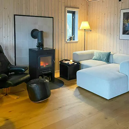 Summer House With Private Jetty By Randers Fjord Ferienhaus Uggelhuse